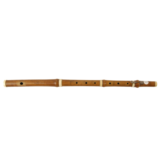 Image of 421.121.12 Open side-blown flutes with fingerholes