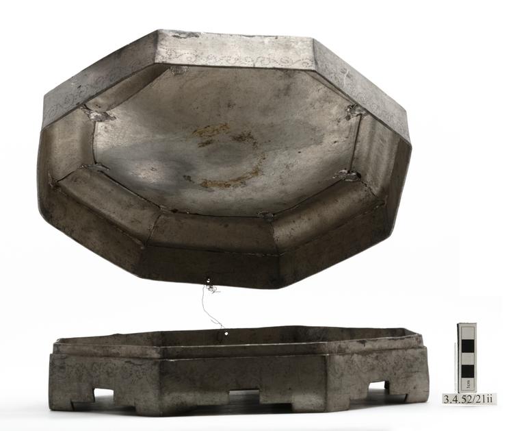 Image of sweetmeat box